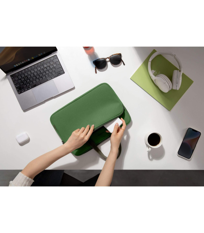 Versatile-A11 Lady Laptop (13.5") Handbag, Green