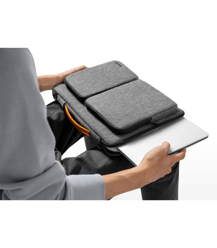 Defender-A42 (16") Laptop Briefcase, Grey