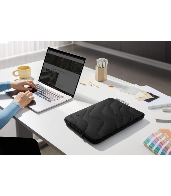 Terra-A27 (15") Laptop Sleeve, Black