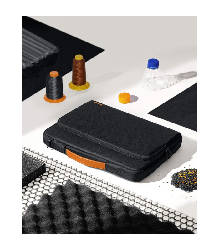 Defender-A14 (14") Laptop Briefcase, Black