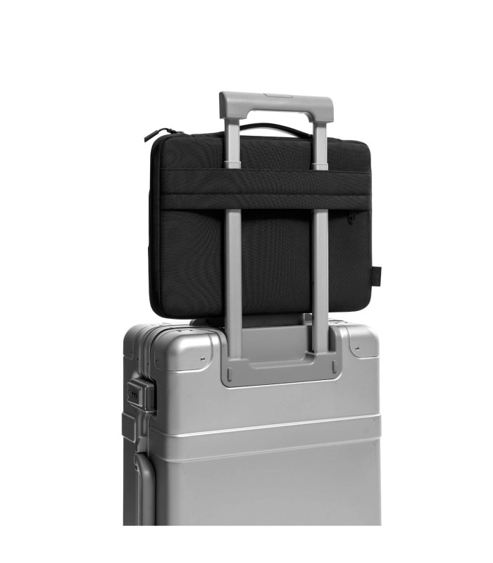 Defender-A14 Premium (16") Laptop Briefcase, Black