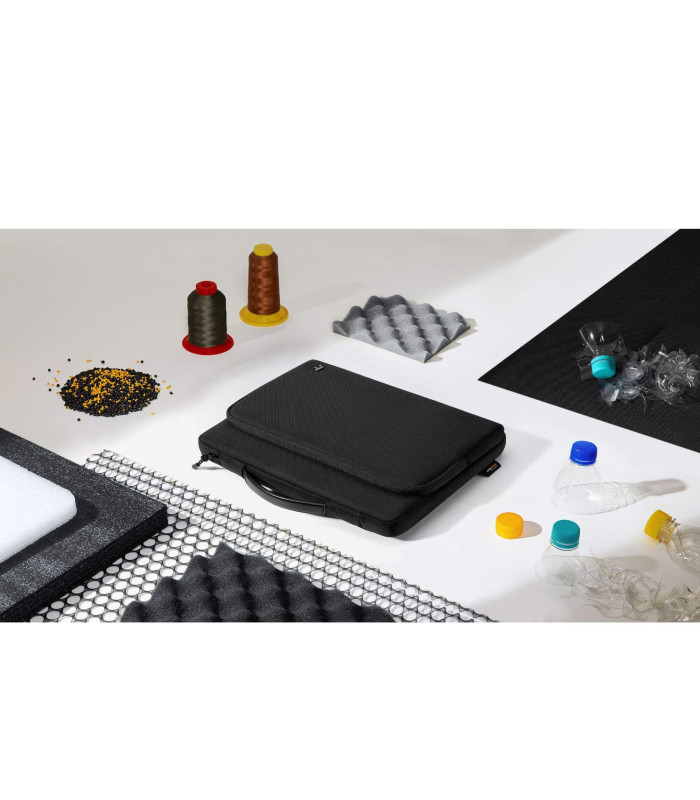 Defender-A14 Premium (16") Laptop Briefcase, Black