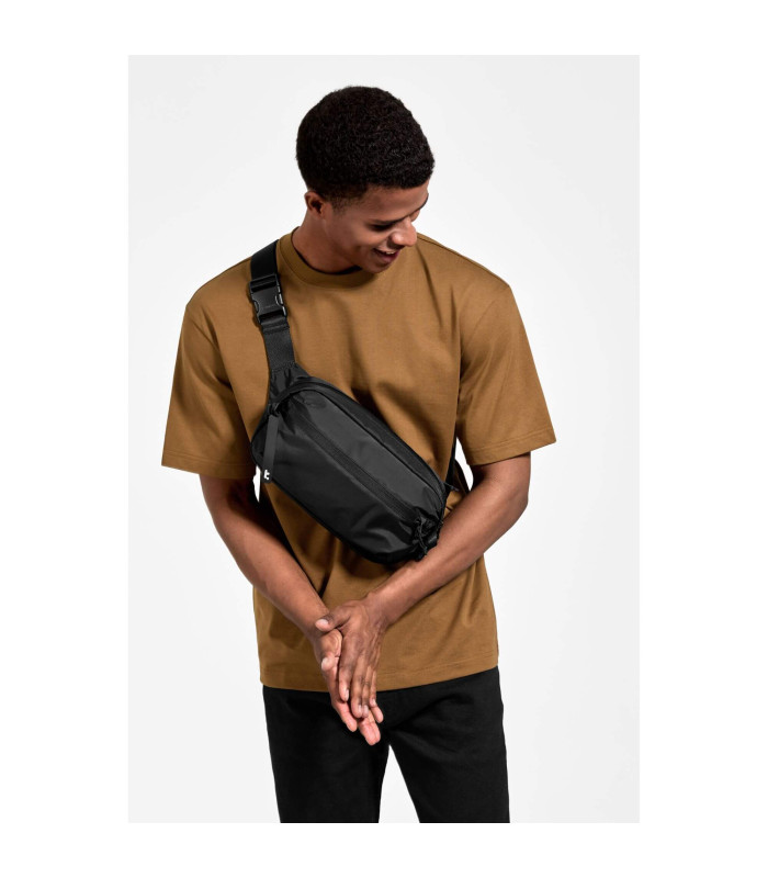 Aviator-T33 Chest Bag L, Black