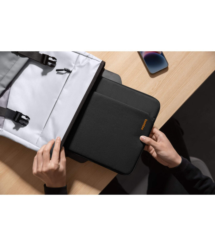 Light-A18  (14") Laptop Sleeve, Black