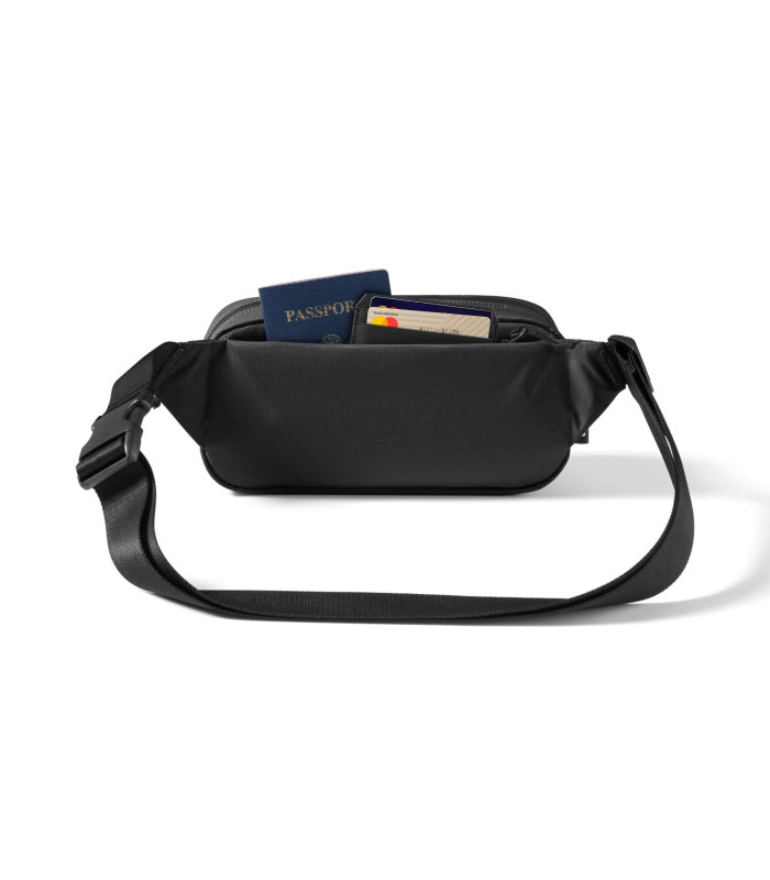 Aviator-T33 Chest Bag M (2.5l), Black