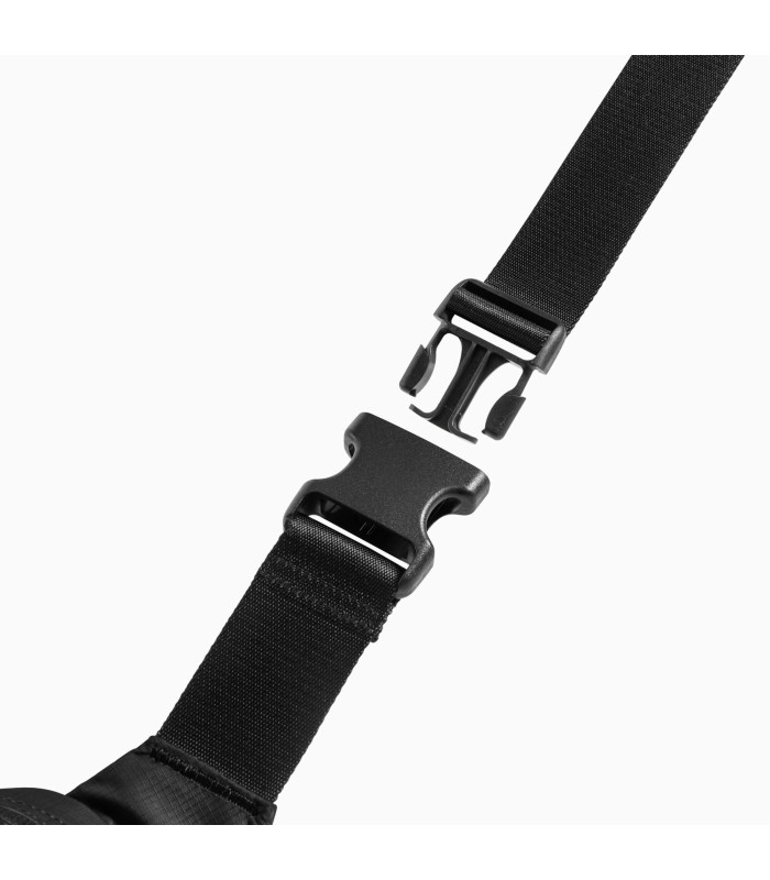 Aviator-T33 Chest Bag M (2.5l), Black