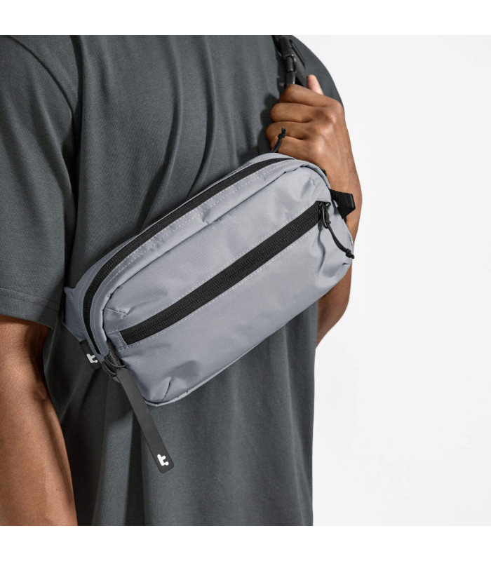 Aviator-T33 Chest Bag M (2.5l), Grey