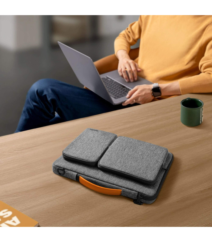 Defender-A42 (14") Shoulder Bag, Grey