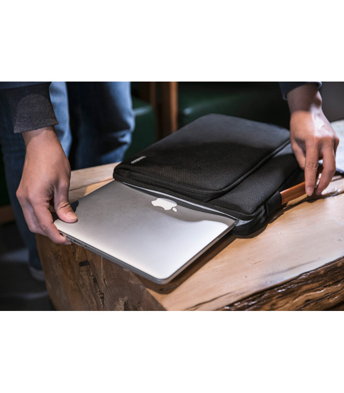 Defender-A14 (13") Laptop Briefcase, Black