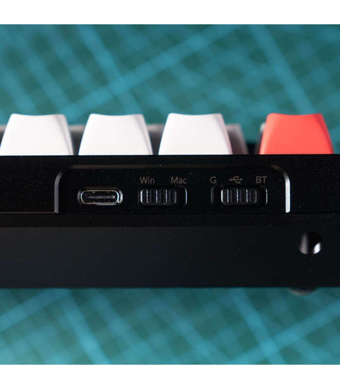 Q6 HE Carbon Black QMK Magnetic Switch (CH)