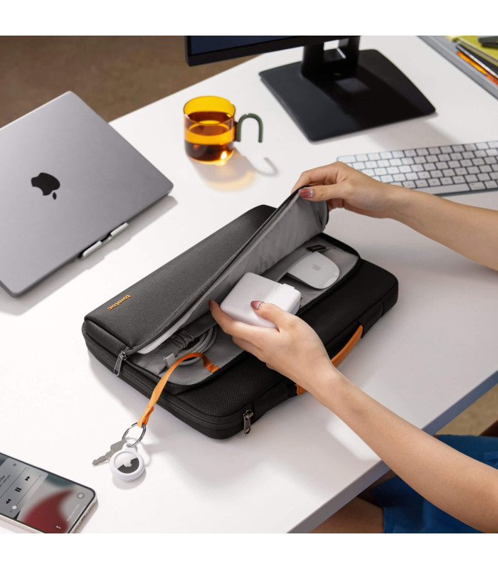 Defender-A14 (13.5-14.4") Laptop Briefcase, Black