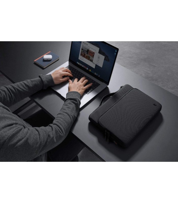 Defender-A14 Premium (13.5-14.4") Laptop Briefcase, Black