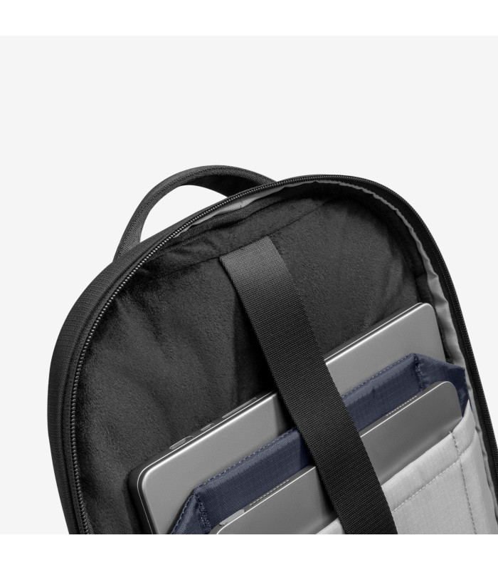 UrbanEX-T77 Laptop Backpack 32L, Black