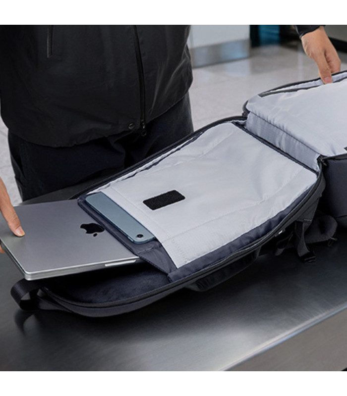 UrbanEX-T77 Laptop Backpack 32L, Black