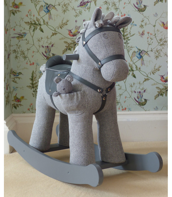 Stirling & Mac Rocking Horse (12m)
