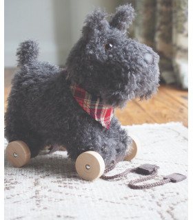Scottie Dog Pull Along