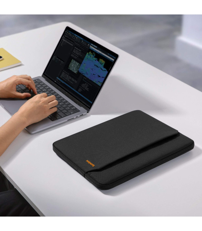 Light-A18  (13") Laptop Sleeve, Black