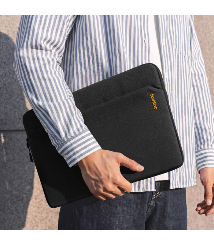 Light-A18  (13") Neo Laptop Sleeve, Black