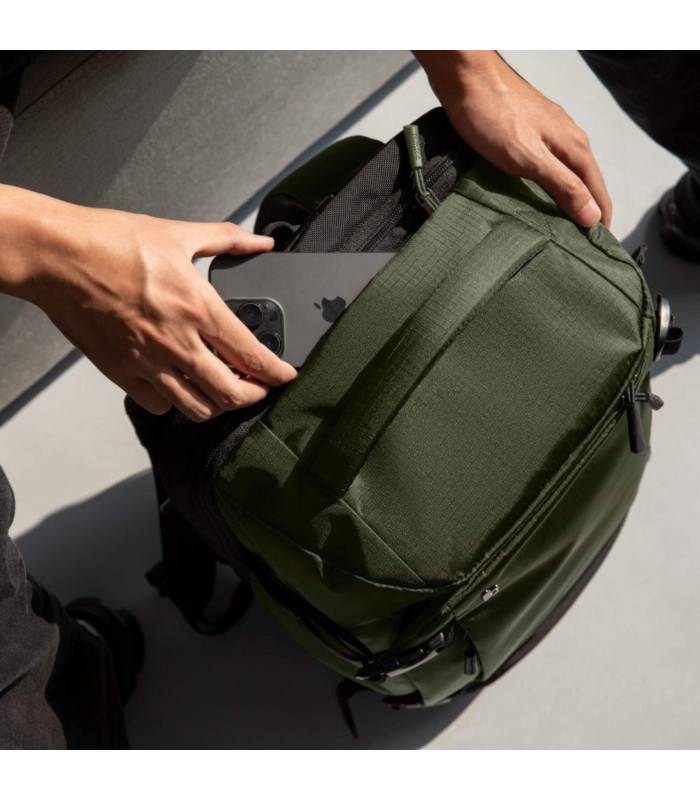 tomtoc Navigator-T66 Liteway Travel Laptop Backpack 28L, Green