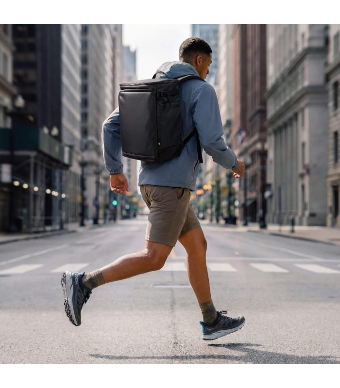 Navigator-T69 Travel Backpack 23-28L, Black